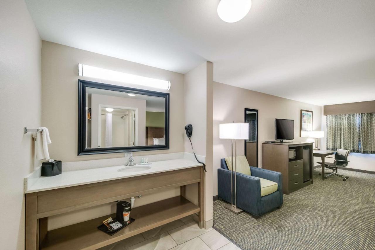 Quality Inn & Suites Ардмор Екстер'єр фото