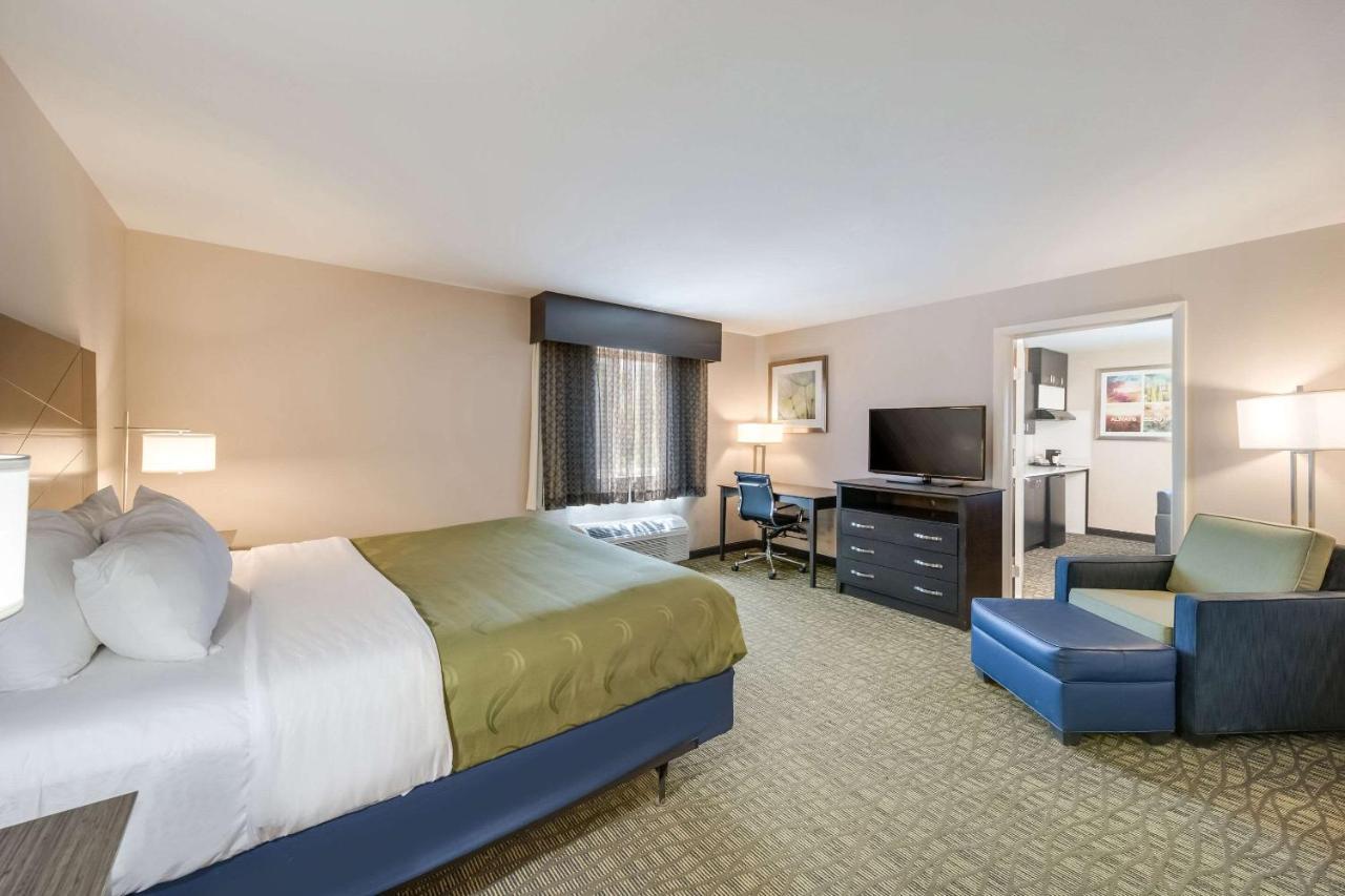 Quality Inn & Suites Ардмор Екстер'єр фото